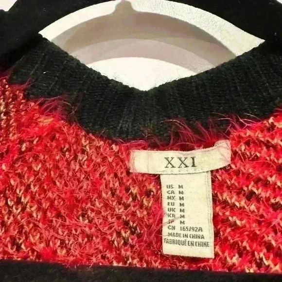 Forever 21 oversized sweater. SUPER soft m, fuzzy, and comfy! Plaid with yellow. - Picture 3 of 4